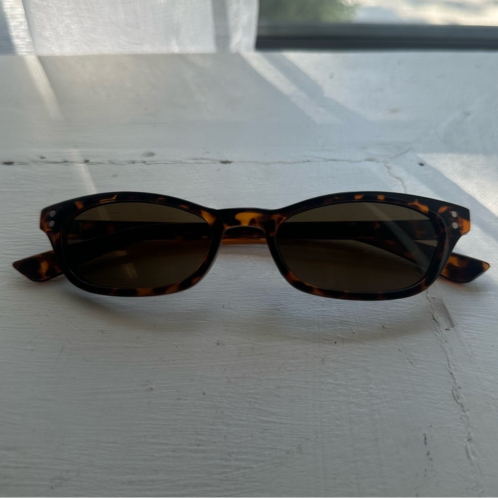 Mango Micro Sunglasses. Tortoiseshell Pattern.